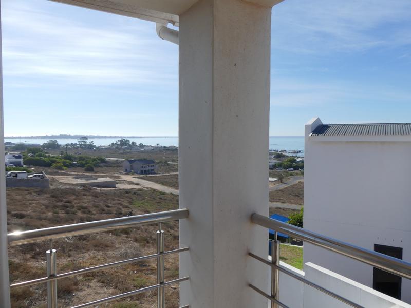 4 Bedroom Property for Sale in Da Gama Bay Western Cape